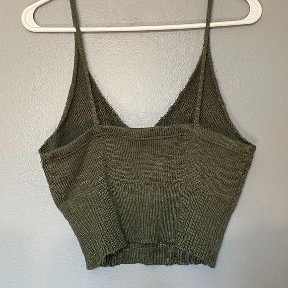 Green Knitted Tank Top - Picture 2 of 2